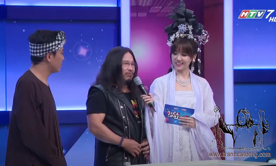 Hoạ sỹ Thế Nhân - Tranh Cát Động Thế Nhân tham gia Siêu Bất Ngờ: Vẽ tranh bằng muối trên sóng HTV7